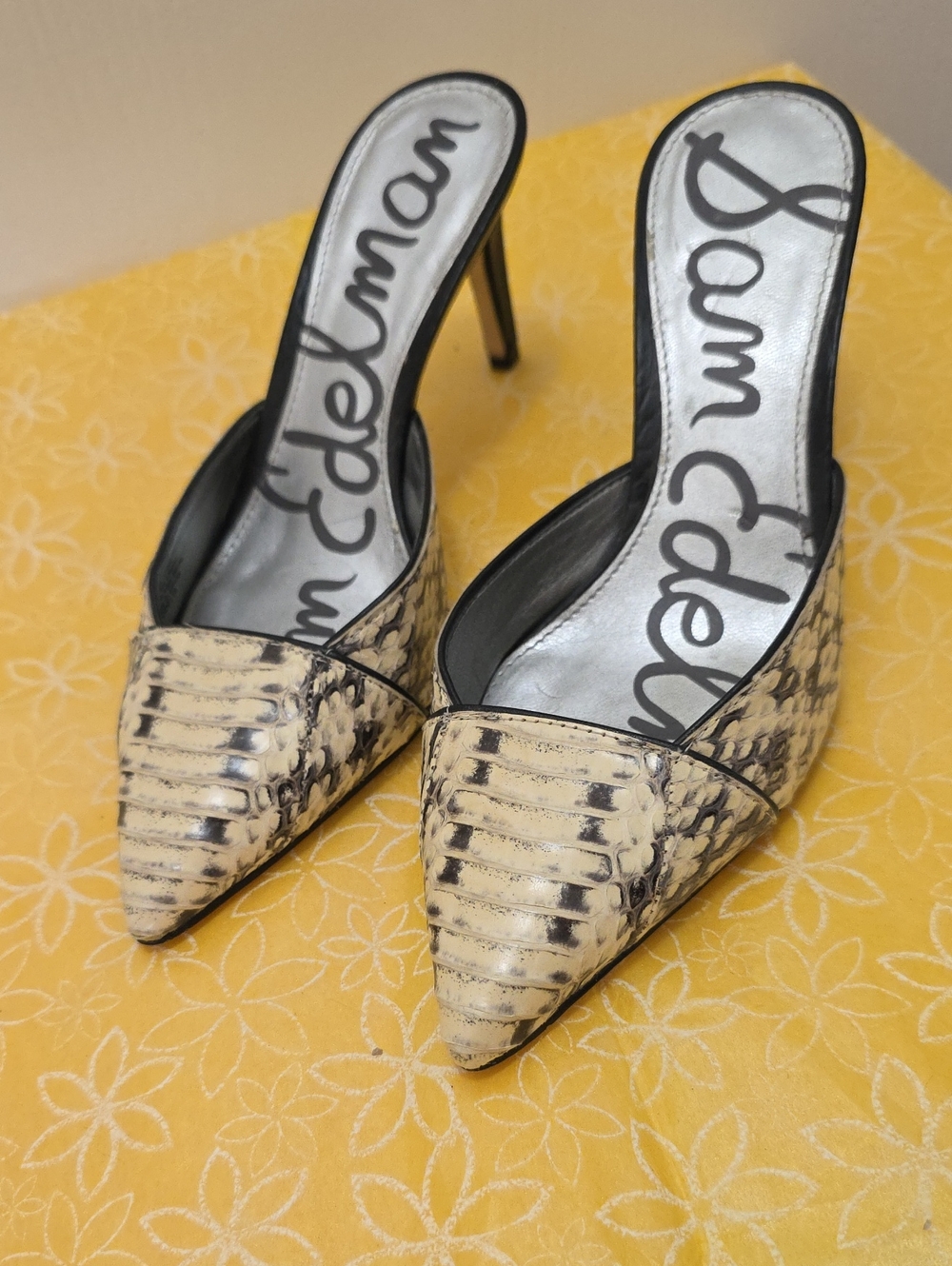 Sam Edelman Cream and Black Snake-Print Pointed Mule Heels